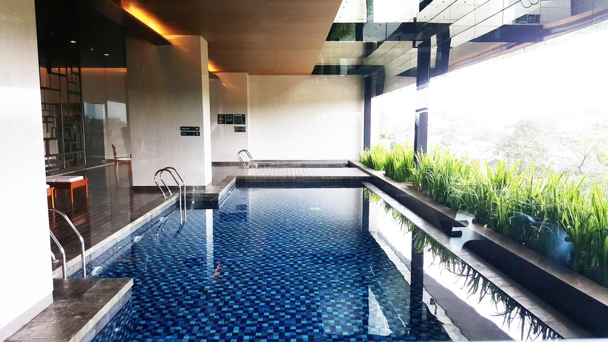 Appartement Cozy Living And Spacious At 28th Floor Kemang Village By Travelio